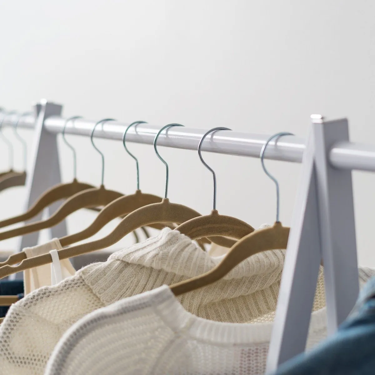 Metal Garment Rack with Slatted Shelf